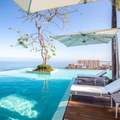 Pier 57 Romantic Zone Luxury Condo 209