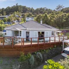 Coro Harbour View - Coromandel Holiday Home