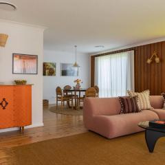 The Berry Bungalow for 6, Berry