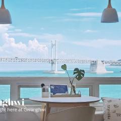 Stay Gangali with view of Gwangan bridge