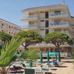 Trilocale Diplomatic Fronte Mare Piazza Torino