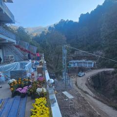 Blackpearl Sparklewoods