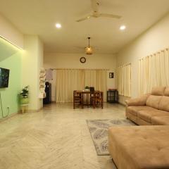 Rostel by Elephant House