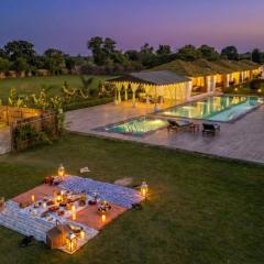 StayVista at Risacca - Amer Luxury cottages