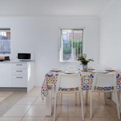 3BR Cozy Sunnybank Hills Home