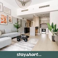 StayShort - Peaceful Studio Apartment at Frankfurt Tower in Sports City
