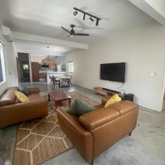 City Contemporary Comfort