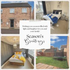 Spacious & Modern Retreat Garden Free Parking!