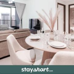 StayShort - Modern Apartment Sleeps Two Dubai Creek Views