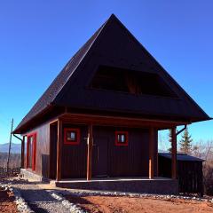 Casa Aproape de Stele din Beliș, Apuseni