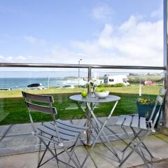 Apartment 2 Waters Edge