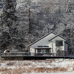 一棟貸切Azumino36Stay 安曇野の静かな隠れ家 貸切サウナ BBQ 絶景テラス