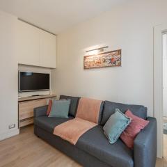 Elegant Parisian Stay - Steps to Opéra, Lafayette & Dining