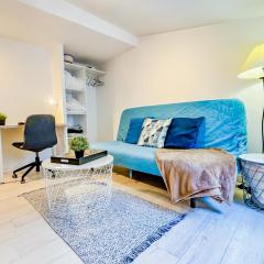 Studio cosy sous les toits en plein centre-ville