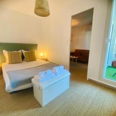 "Port Vauban" Superbe T2 coté gare Parking Clim Wifi Terrasse !