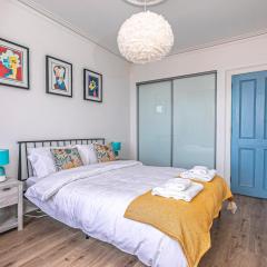 Seaview 2-Bed Apartment on Anstruther Harbourfront