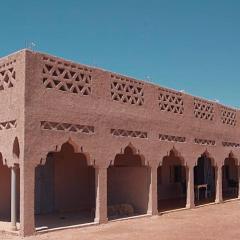 Khamlia Desert Bed & Breakfast