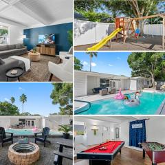 Amazing Mid Century Coastal, Heated Pool, Beaches
