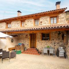 Tranquil Stay Near Luna River