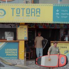 Totora Surf Hostel
