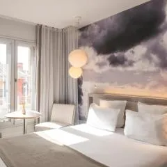 Le Grand Balcon Hotel