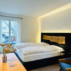 Eichen Apartment- 4 Personen- Balkon- Parkplatz- Waschmaschine