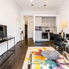 Delightful 2BR flat in Kensington, 2 minutes tube