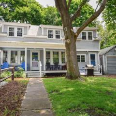 Walk to Restaurants Shopping & Harbor