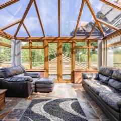 Seven Space - Millwood Holiday Escape