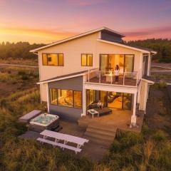 Beachfront Modern with Hot Tub, Game Room, Sleeps 14