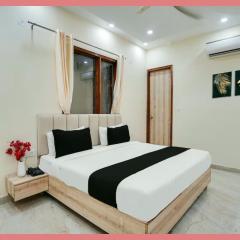 Hotel Raj Milan Premium Near Shree Ram Janam Bhoomi Temple # Free Wi-Fi & Parking# Restaurant - Facility - Fully Air conditioning Premium Room- Best Hotel In Ayodhya