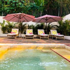 Ombligo connection house