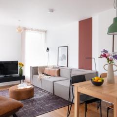 A Beautiful 2 BR Nestled in the Heart of London a Short Walk to Regent's Park