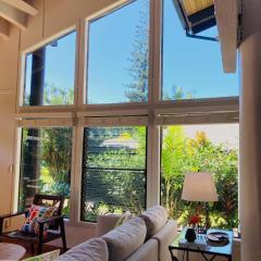 Princeville Townhouse Apt - Views, Pool, Near Hanalei!