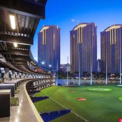 The Signature at MGM Grand by Owners Direct