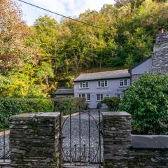 4 Bed in Looe oc-p00795