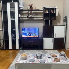 Stan blizu izlaza na autoput