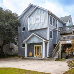 New Listing Private Pool Hot Tub & Walk to Beach