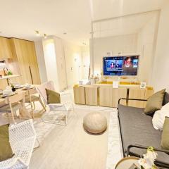 Cosy Terrace Studio close to city center-Limp11