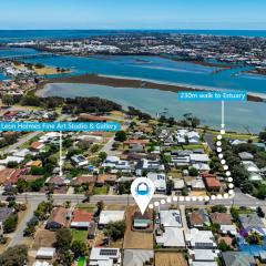 The Art Lovers Cottage in Mandurah