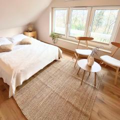 Domek przy czerwonym szlaku - The Red Trail Cabin