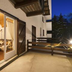 Chaberton Romantic Retreat Ski In Ski Out - Happy Rentals