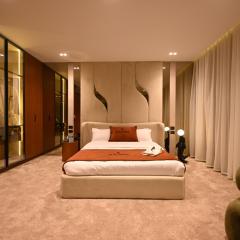 Solana Sky Pool Boutique Hotel