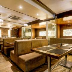 Palette by CheckIn River Front Railway Station Formerly Host Inn