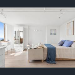 Bondi Beach Studio with an ocean view