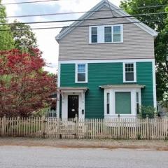 Chelmsford, MA home with 2 rooms for rent Jan-March 2026