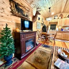 Little Bear Tiny Cabin