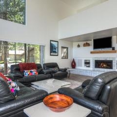 Mountain 4 with Hot Tub