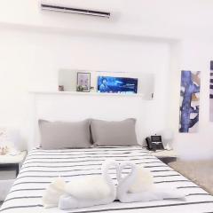 aeon condon studio unit