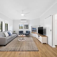 Leos by the sea - modern cottage North Haven